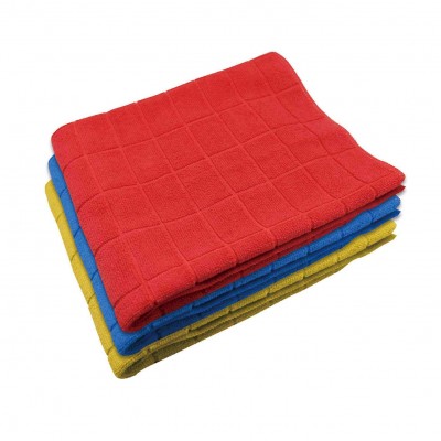 Microfiber bathroom cleaning cloth with grid pattern